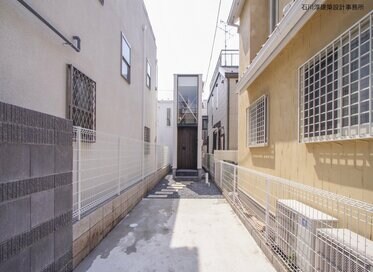 割安な土地・旗竿敷地で、明るい＆開放的な家を建てる方法！一級建築士が解説