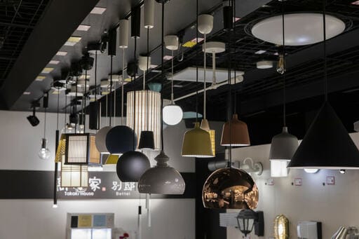 沢山のペンダントライト