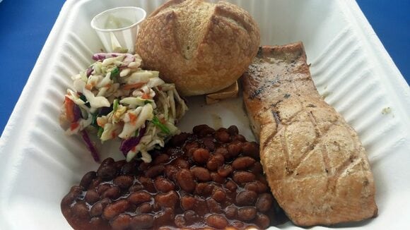 シアトル名物、サーモンBBQ