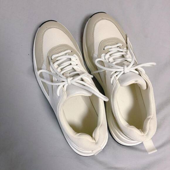 GUのダッドスニーカー