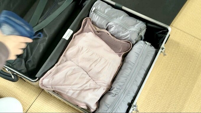 筒形収納ケース　トランクの中