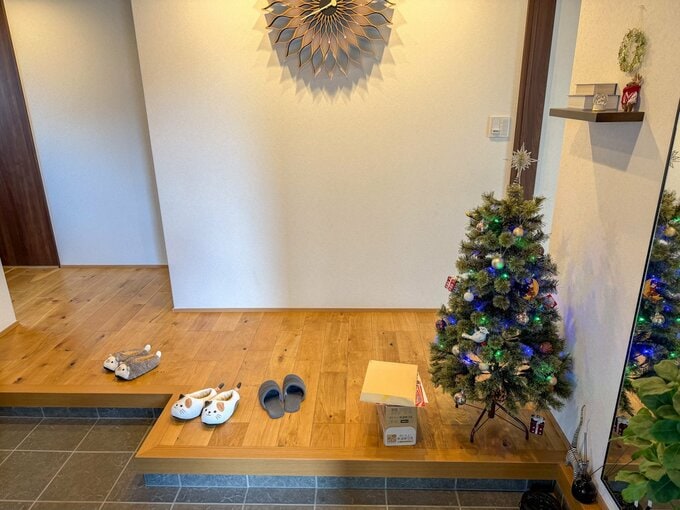 スリッパを並べた玄関