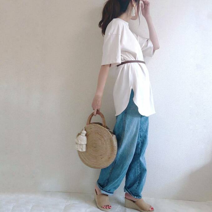 ゆるっとデニムに合わせるだけでも今年っぽい