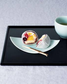 五輪公式羊かん、フルーツパフェ大福…歓喜必至のスイーツ