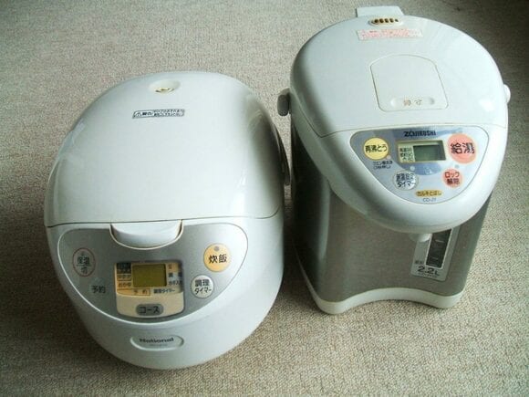 家電や家具など