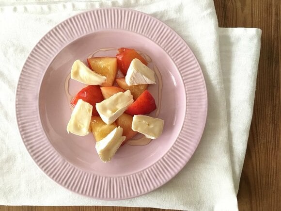 スモモ×カマンベールチーズ