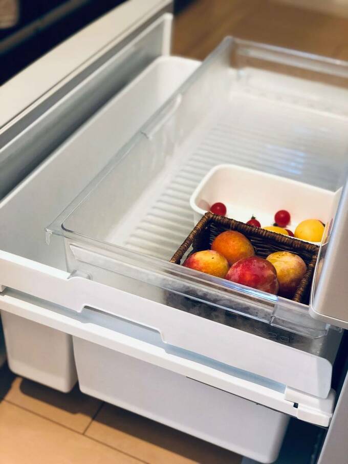 冷蔵庫の中身はかなりスカスカな状態に