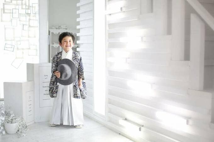 黒着物を着た男の子