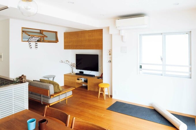 家具をバランスよく配置したリビングダイニング