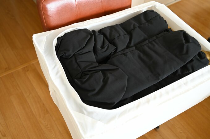 衣装ケースに保管した服