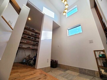 適材適所の収納プランで玄関もLDKもすっきり「無理せず片づく家」が建った