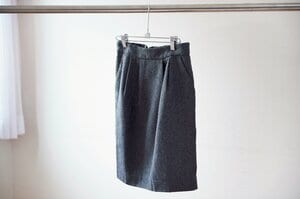 汗を飛ばすため、ひと晩つり干しする