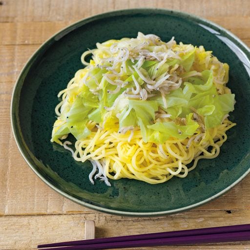 コンテナは700mlを使用　冷凍で1か月保存可能