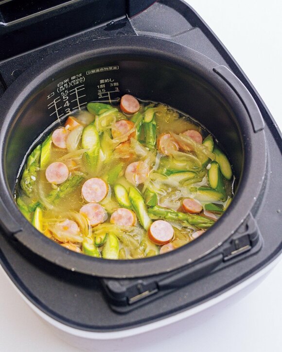 炊飯器に食材