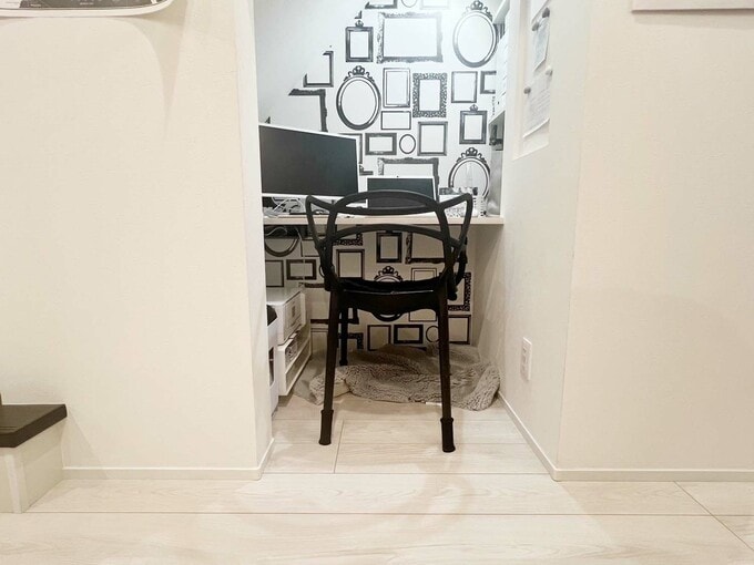 書斎コーナーのイス