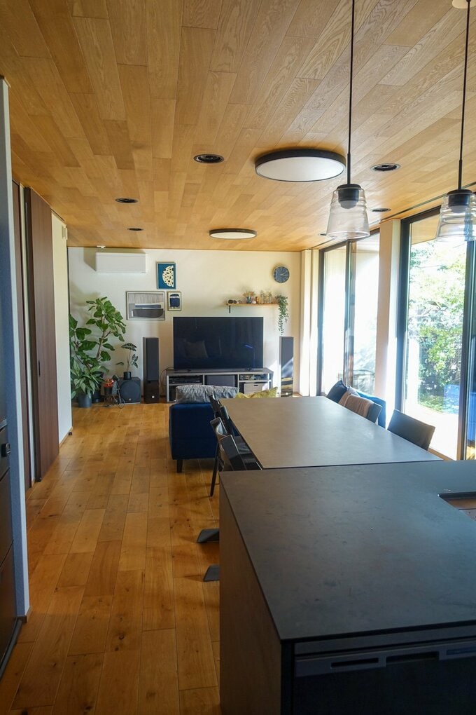 奥行き感のあるLDK