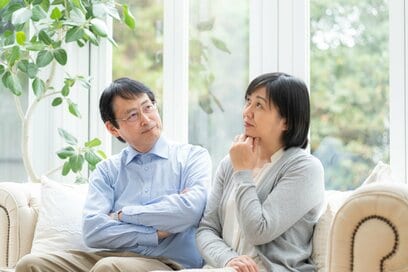 「帰省した子どもに生活リズムを崩されるのが面倒」という相談。清水ミチコさんが思う、親のベストな態度とは？