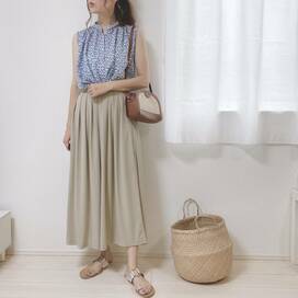 ユニクロ新作はスカートに見えるパンツ。さらっと涼しく動きやすい