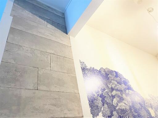 壁紙貼りが終了した状態