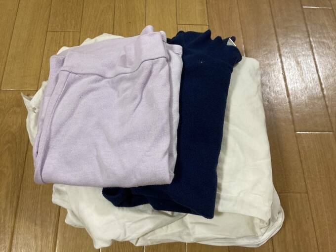 シーツ、衣類などの古布