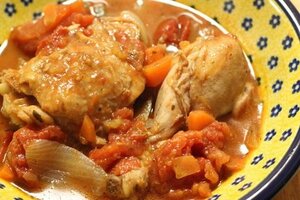 チキンを煮込むのもおすすめ