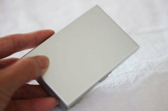 アルミカードケース