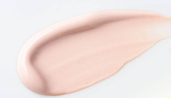 ラ　ロッシュ　ポゼのクリームの色