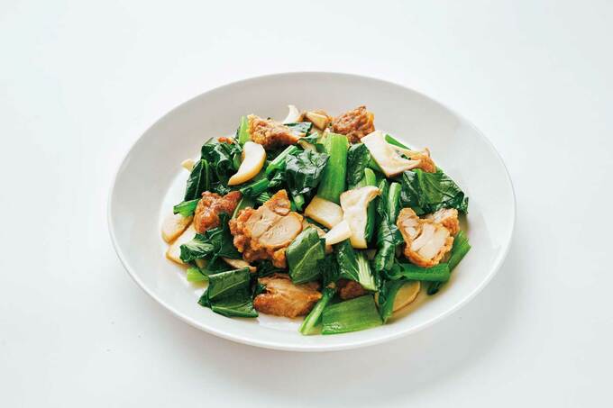 から揚げとコマツナの炒め物