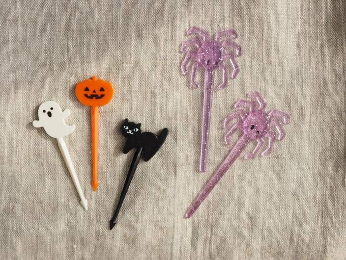 「ピック」「カップ」