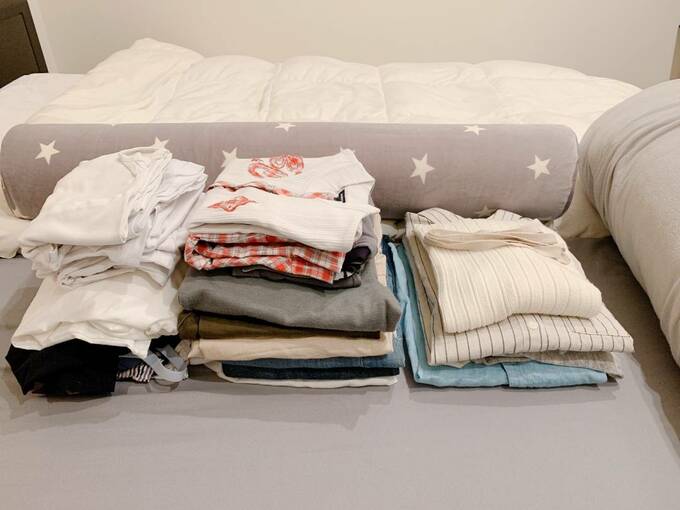 たたまれた衣類