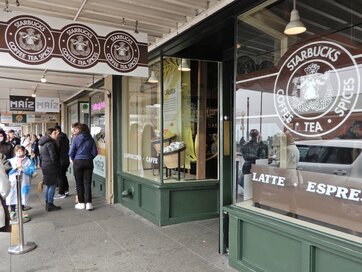 「アメリカ・シアトル」のリーズナブルな旅情報。スタバ1号店はやっぱり外せない