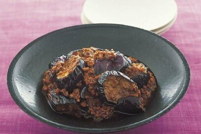 まとめ買いした「ナス」1袋使いきりレシピ2つ。ご飯がすすんで家族も喜ぶ