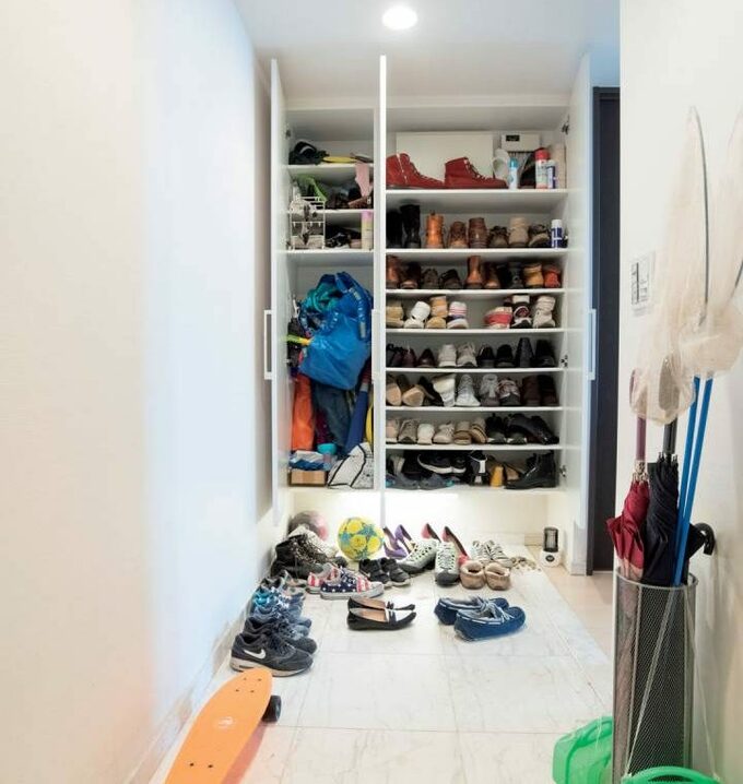 ごちゃごちゃの玄関