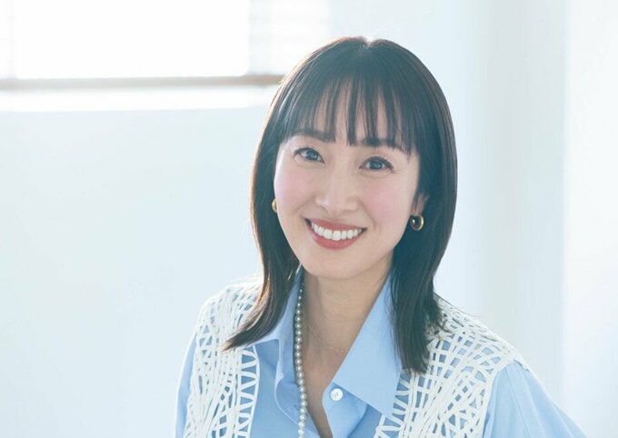 笑顔の坂下千里子さん