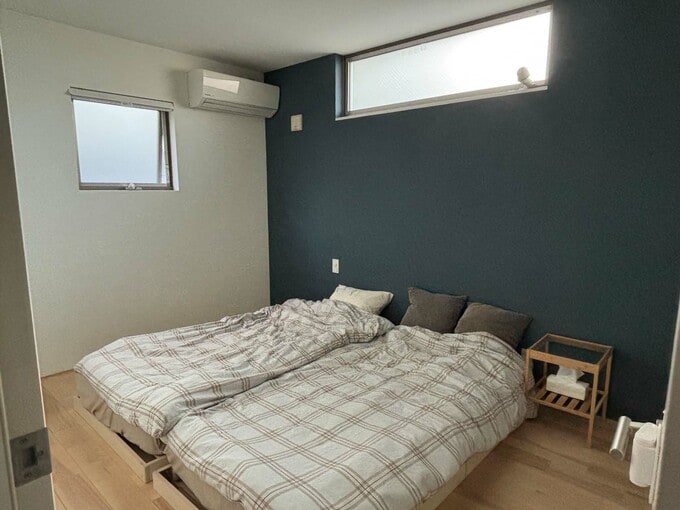 寝室のアクセントクロス