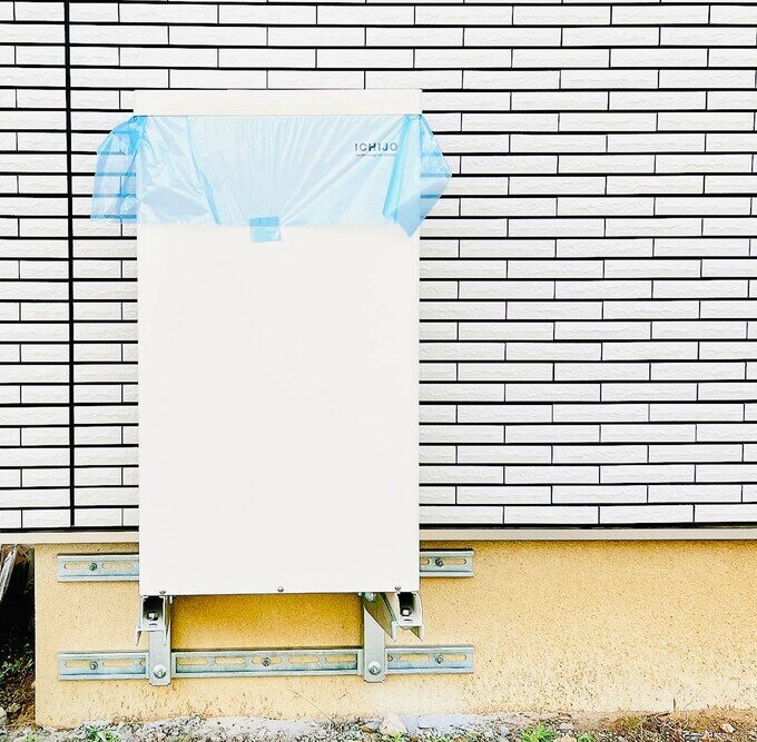 蓄電池設置直後の写真