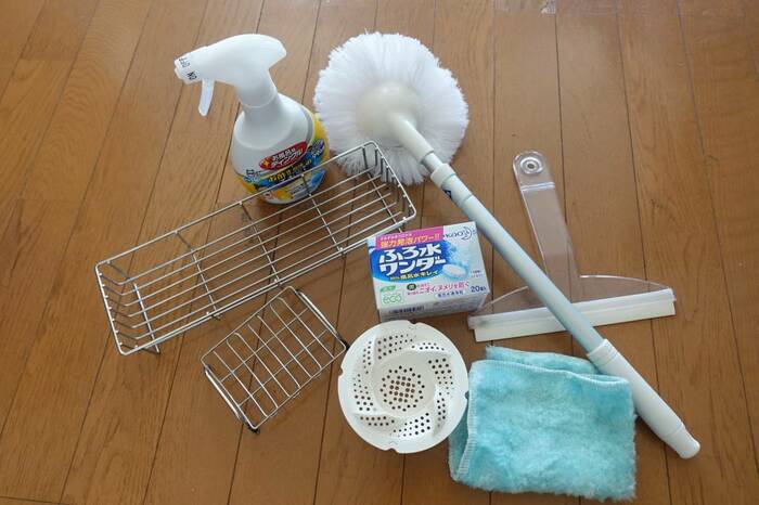 お風呂掃除道具 50代からのお風呂掃除問題。体に負担をかけない神グッズでスッキリ