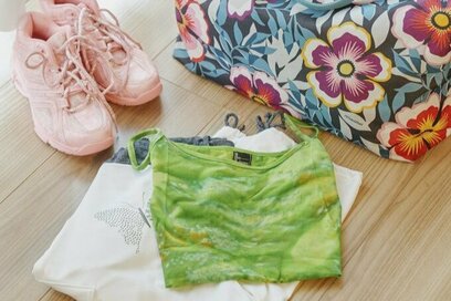 60歳、シニア3人暮らしの「お金の使い方」。しんどい家事を手放したら趣味の時間が充実