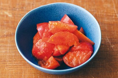 あえるだけで完成「トマトやワカメの副菜おかず」。猛暑のミネラル補給にも