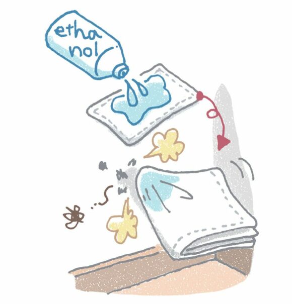 ナイロン製の壁紙なら布+消毒用エタノールで殺菌が可能