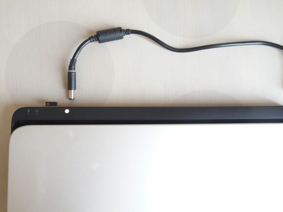 ノートパソコンの充電