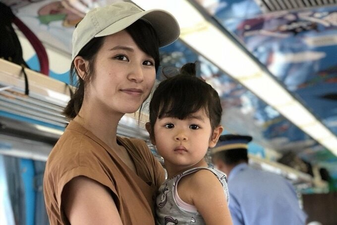 川島菜月さんと長女