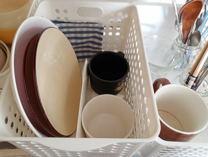 中皿3枚は立てて収納