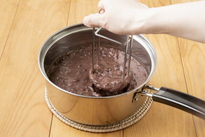 お鍋にマッシャー