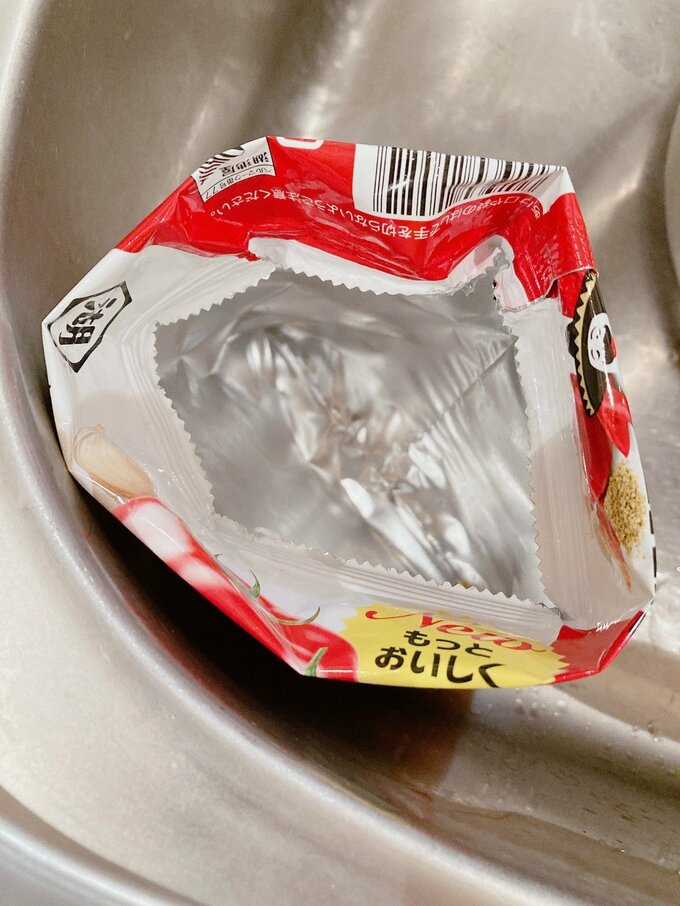 ゴミ菓子袋