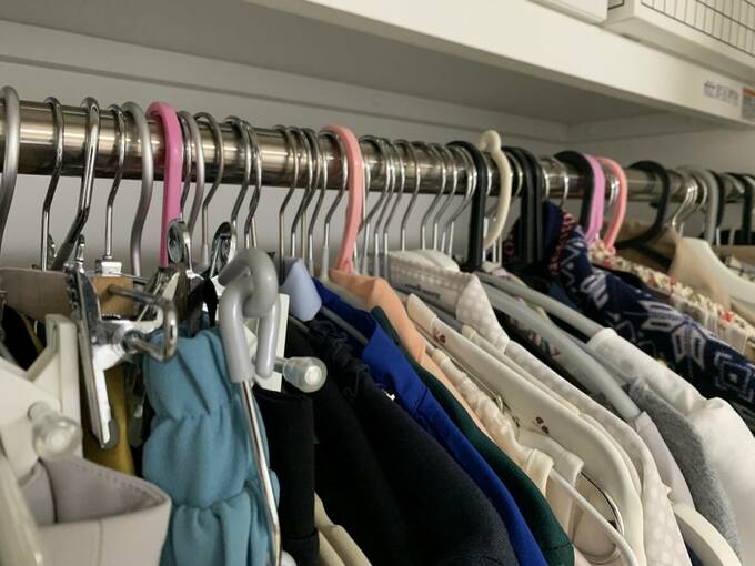 クローゼットに衣類