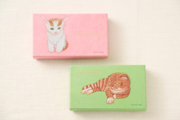 甘すぎない「大人のドライフルーツチョコレート」を実食。猫イラストも