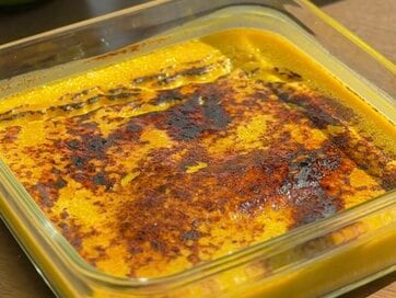 レンジで簡単「なめらかカボチャプリン」レシピ。皮はヘルシーなパリパリスナックに