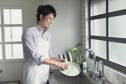 人気料理家も注目の台所用洗剤！食器洗いは“速乾”がキーワード