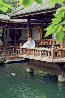 情緒ある街・台中へ1日旅。“台湾のウユニ塩湖”も絶景！